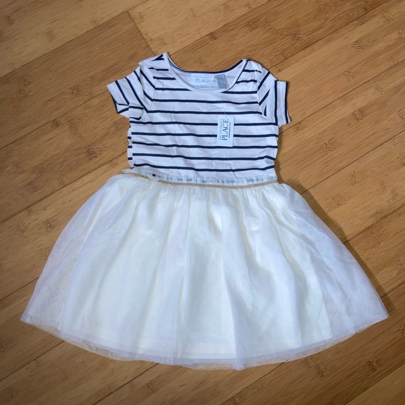 The Children's Place Other - NWT Girls Size 3T Cream & Navy Striped Tulle Dress